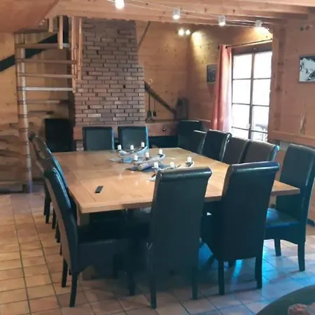 Au Pied Des Pistes, Grand Chalet Le Sereina Sauna, Jacuzzi Piscine Interieure 16/18 Pers Chalet *